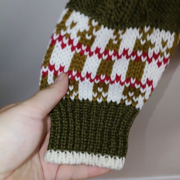 VINTAGE Fair Isles Green V Neck Cable Chunky Knitted Wool Sweater Size Medium - Picture 7 of 12